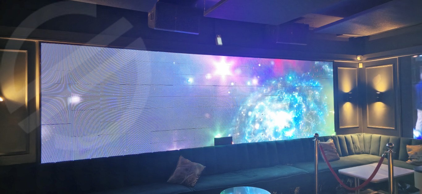 Dj Booth Geometric Ceiling